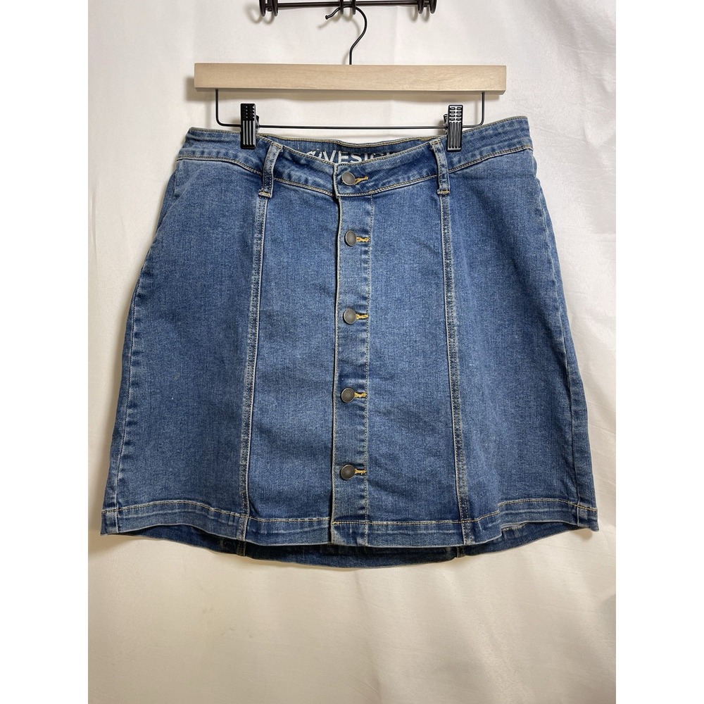 Lovesick Women Size 12 Button Front Blue Jeans Denim Mini Casual Paneled Skirt